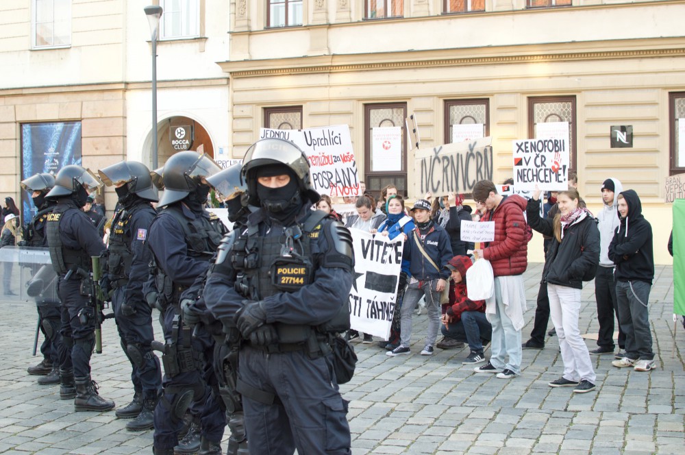 Demonstrace na Horním náměstí