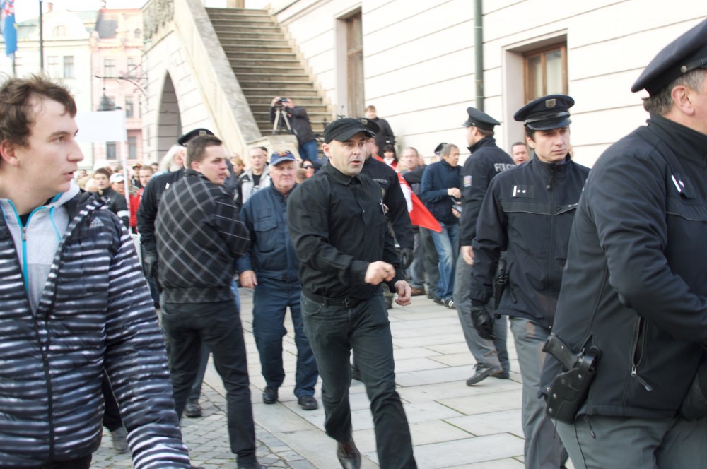 Demonstrace na Horním náměstí