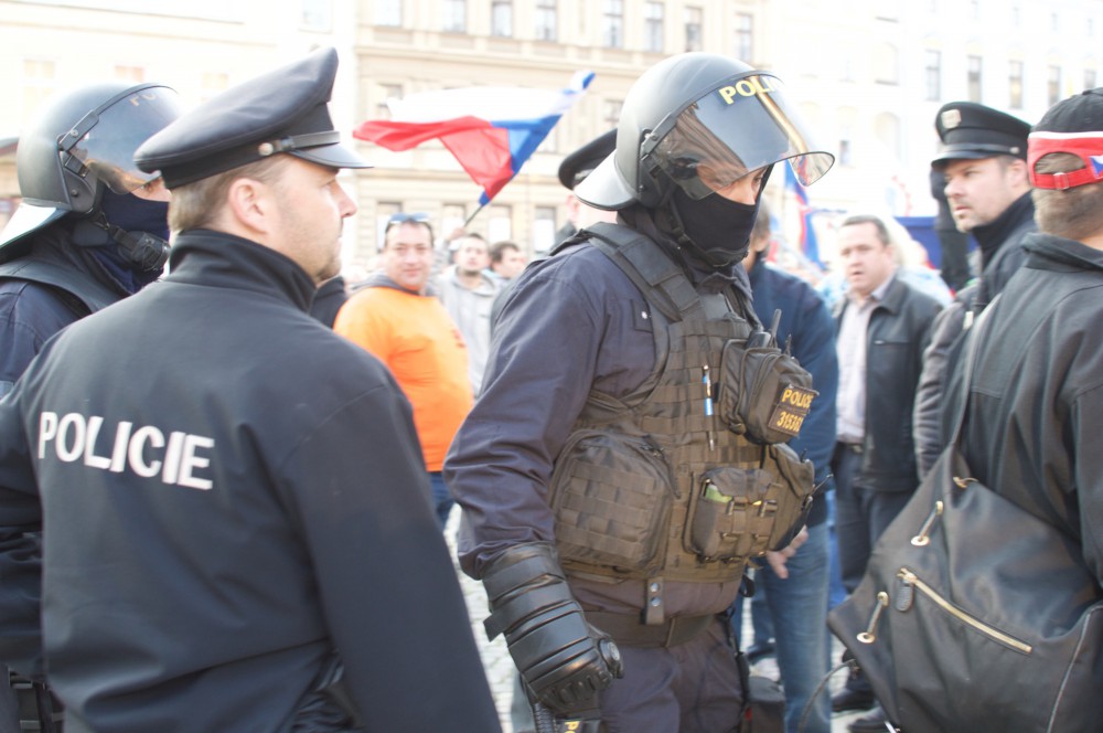 Demonstrace na Horním náměstí
