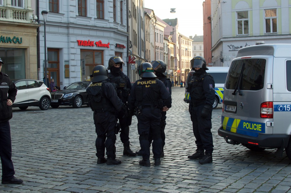 Demonstrace na Horním náměstí