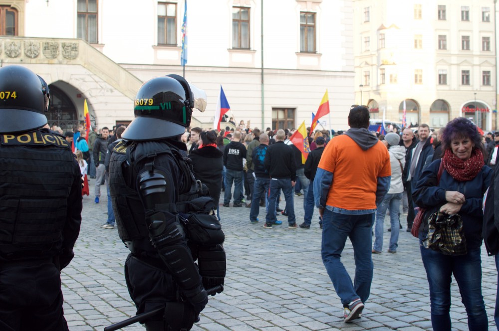 Demonstrace na Horním náměstí