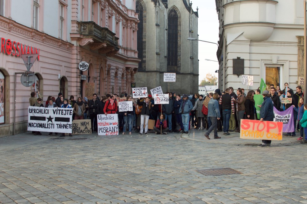 Demonstrace na Horním náměstí