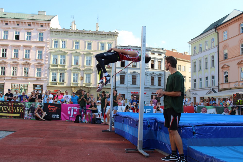XI. ročník Hanácké laťky na Horním náměstí