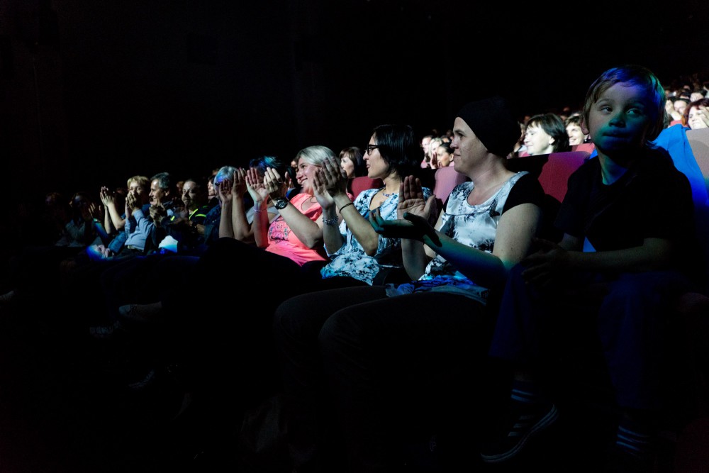 FOTO: Vypracovanější tělo Kino Metropol nezažilo. Publikum tam rozohnil Václav "Noid" Bárta