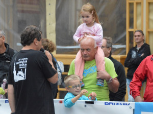 FOTOGALERIE: Dvanáctý ročník Hanácké laťky na Horním náměstí tentokrát Bába nevyhrál