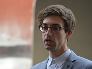 FOTOGALERIE: Vodární ulice v novém kabátu. Zeď vzkazů dnes byla oficiálně představena