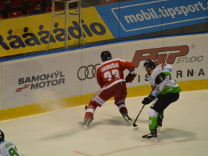 FOTOGALERIE: Mora počtvrté v řadě prohrává na domácím ledě. Tentokrát s Mladou Boleslaví
