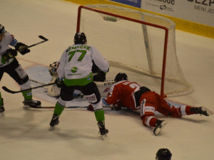 FOTOGALERIE: Mora počtvrté v řadě prohrává na domácím ledě. Tentokrát s Mladou Boleslaví