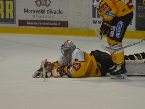 FOTOGALERIE: Braňo Konrád udržel čisté konto. Olomouc vyhrála nad Jihlavou 3:0