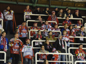 FOTOGALERIE: Kohouti ovládli dohrávku 23. kola, doma si poradili v prodloužení s Pardubicemi