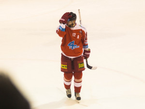 Kohouti po delší době vyhráli doma, Litvínov porazili 4:2