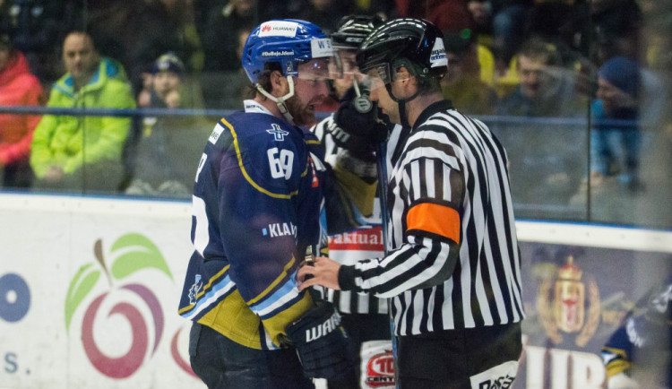 Přerov večer žil na zimáku Jágrem. Zubři navíc porazili Kladno 2:1