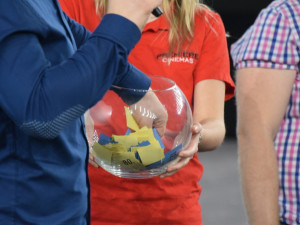 Ženy vzaly útokem Premiere Cinemas. Užily si předpremiéru Padesáti odstínů svobody