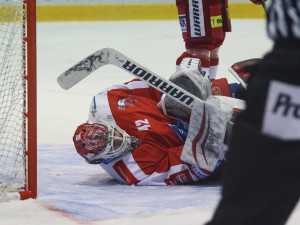 Kohouti nastříleli Kometě sedm gólů a stále živí naději na nejlepší šestku