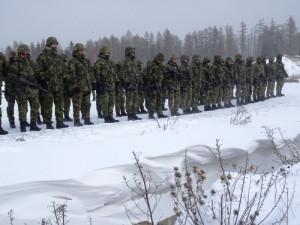 Příslušníci 153. ženijního praporu absolvovali na Libavé tvrdý výcvik v třeskutých mrazech