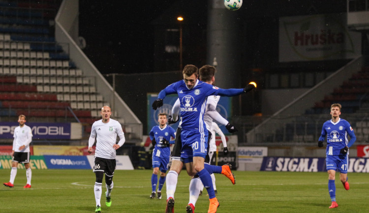 Sigma doma jen remizovala s Karvinou 1:1, přišla tak o třetí místo v tabulce