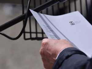 Na Horním náměstí proběhlo veřejné čtení jmen obětí holocaustu