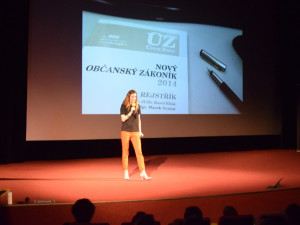 FOTO: Na historicky prvním FuckUp Night v Olomouci bavili svými průsery Přemek Forejt i Kefírer