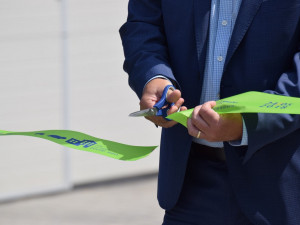 slavnostní přestřižení pásky