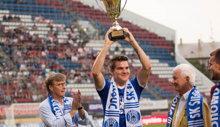 FOTOGALERIE: Slavia nadělila na úvod ligy Sigmě tři góly, z domácích zářil nováček Pilař