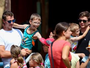 FOTOGALERIE: Nadace Brave Bear uspořádala pro děti velký dětský den. Podívejte se na fotky!