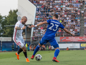 FOTOGALERIE: Celý stadion jim tleskal vestoje. Sigma ukázala, že vyhrát proti Seville není nemožné