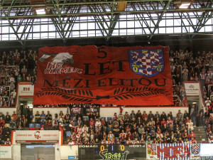 FOTOGALERIE: Mora byla Kometě rovnocenným soupeřem, padla s ní až v nájezdech