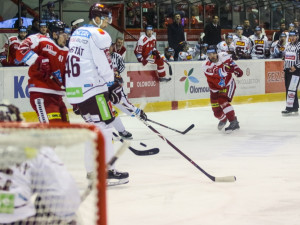 FOTOGALERIE: Mora byla proti Spartě bezzubá, na domácím ledě padla 0:3