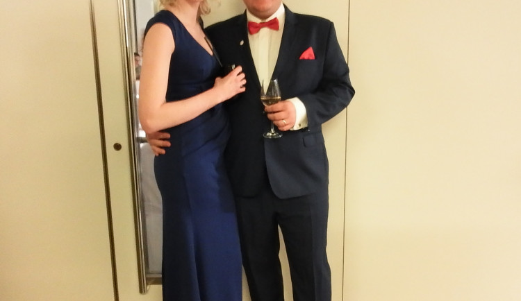 FOTOGALERIE: Dostali jste od Olomoucké Drbny na Olomouckém plese fotku na památku? Tady je webová galerie!