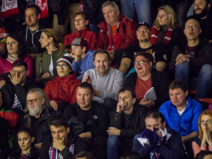 FOTOGALERIE: Indiáni vyhráli v Olomouci druhé utkání 3:2, Kohouti pojedou do Plzně za stavu série 2:2