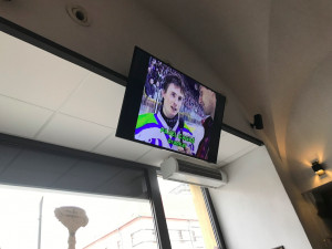 FOTOGALERIE: Hokejoví mistři z roku 1994 opět spolu! Sešli se s primátorem a podepsali se fanouškům