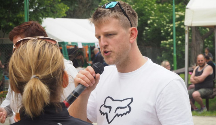 FOTOGALERIE: Jadrošův den byl ve znamení dobré muziky a pivních soutěží