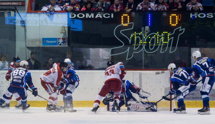 FOTOGALERIE: Mora sice proti Kometě vedla, pak ale třikrát inkasovala