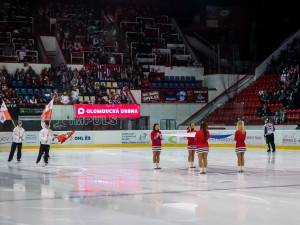FOTOGALERIE: Hokejisté Olomouce v úvodním zápase předkola nadělili ševcům bůra! Takto vypadal zápas