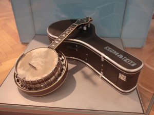 Výstava Jiřího Suchého v Olomouci k 90. narozeninám