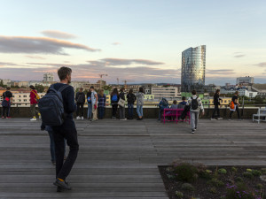 I v letošním ročníku Noci vědců byla jedním z center prezentací a pokusů Přírodovědecká fakulta Univerzity Palackého či popularizační muzeum vědy Pevnost poznání 