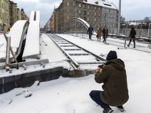 Most zvaný Rejnok zasáhla zima, práce se mají stihnout do konce června