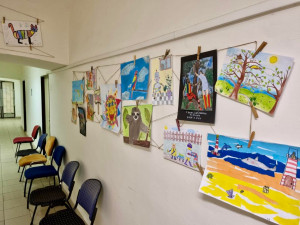 FOTOGALERIE: Dětské obrázky a ukrajinské omalovánky