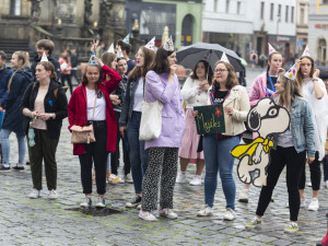 Desátému olomouckému majálesu vládne královský pár ze Stardance