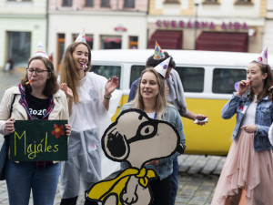 Desátému olomouckému majálesu vládne královský pár ze Stardance