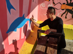 FOTOGALERIE: Zastávka v Holici má novou výzdobu