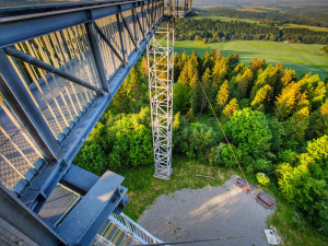 FOTOGALERIE: Rozhledna Hraniční vrch