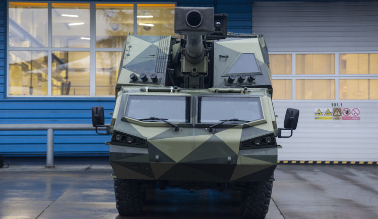 FOTOGALERIE: Šternberská Excalibur Army představila prototypy i modernizaci tanků T72 pro Ukrajinu