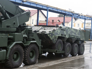 FOTOGALERIE: Šternberská Excalibur Army představila prototypy i modernizaci tanků T72 pro Ukrajinu