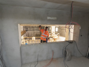 Pohled z budoucí promítací místnosti 