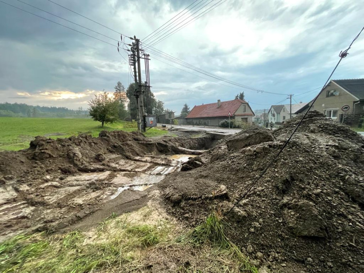 FOTOGALERIE: Bouřka a přívalový déšť řádily na Konicku