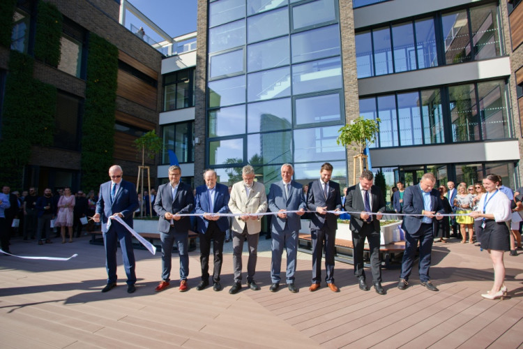 FOTOGALERIE: Envelopa Hub v Olomouci nabídne zázemí pro odborníky z univerzity a firmy