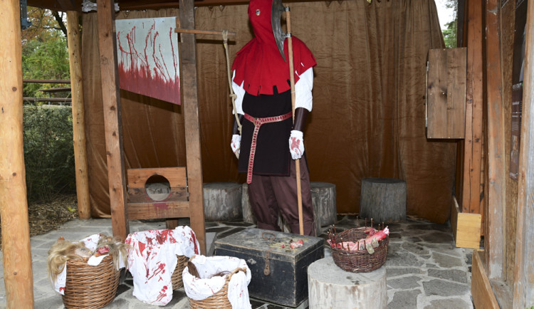 FOTOGALERIE: Večer duchů v Zoo Olomouc přitáhl davy