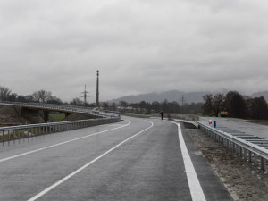 FOTOGALERIE: Obchvat Bludova za dva a půl miliardy korun je připraven pro motoristy