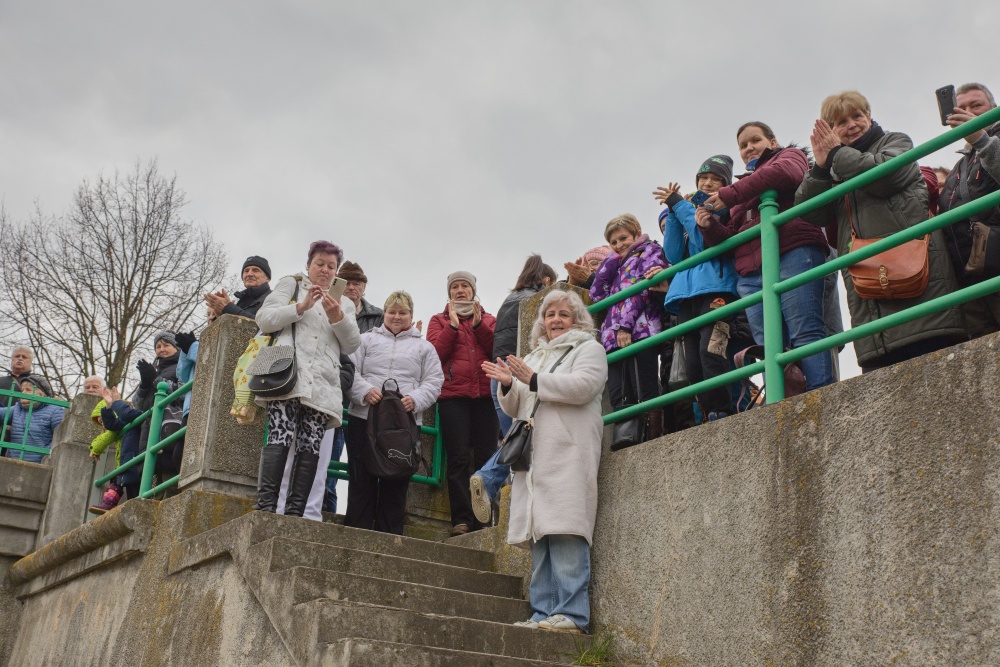 FOTOGALERIE: Otužilce v Přerově sledovaly tisíce lidí